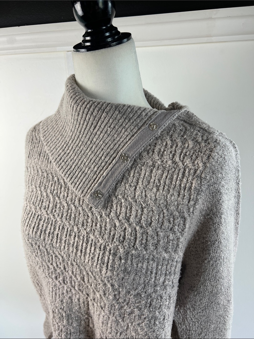 Reitmans Taupe Textured Snap-Collar Turtleneck Sweater